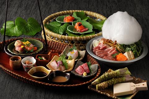 界 アルプス 夕食(一例)